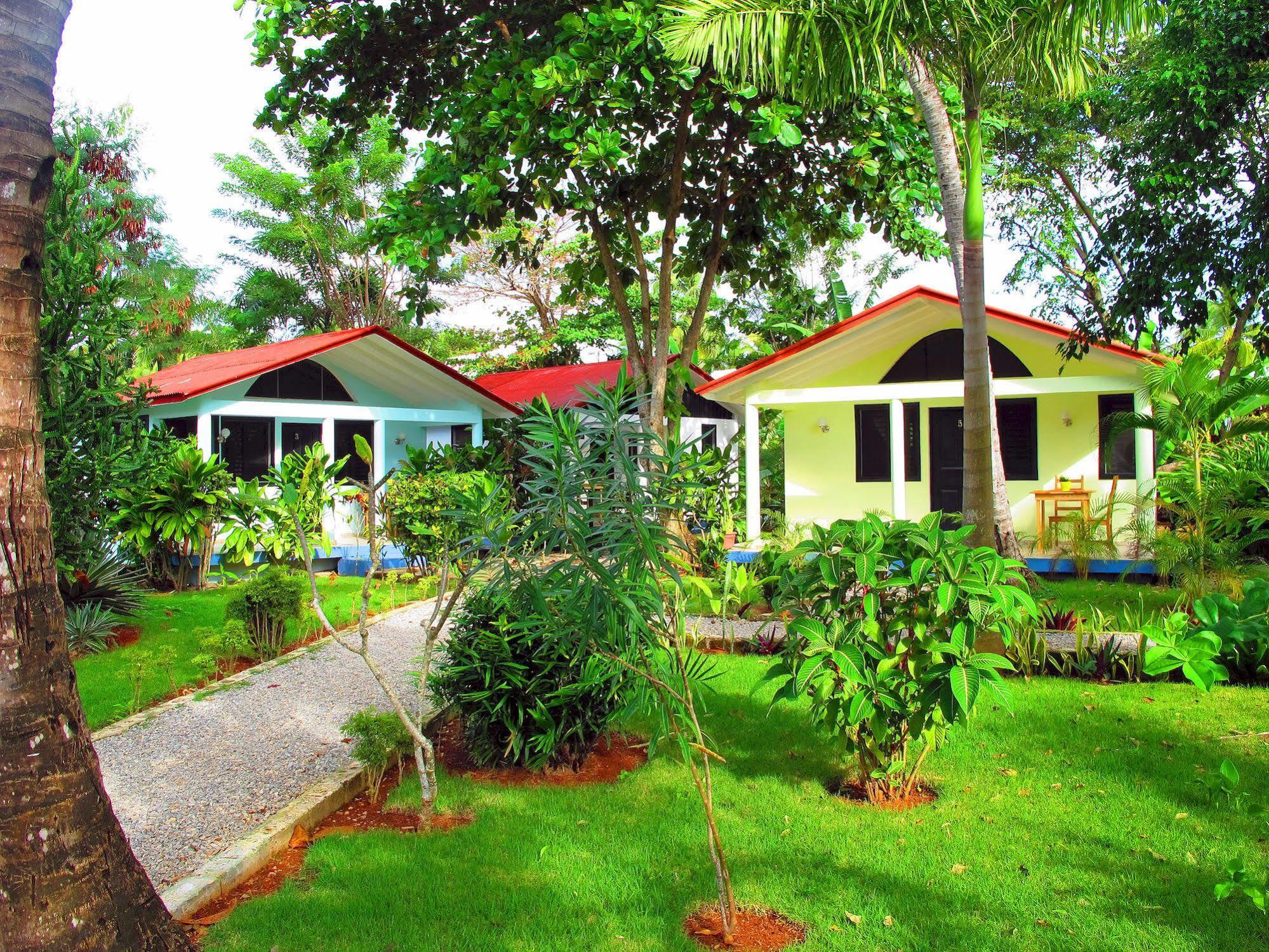 Bungalows Of Лас Галерас Екстериор снимка